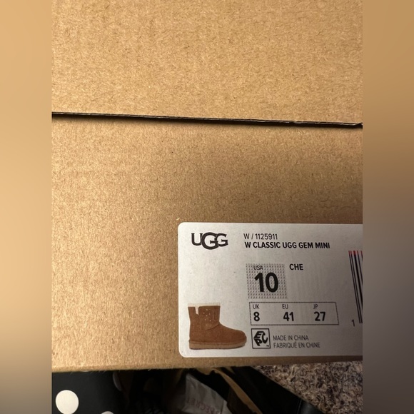 Brand new sparkly Ugg’s - Picture 5 of 6